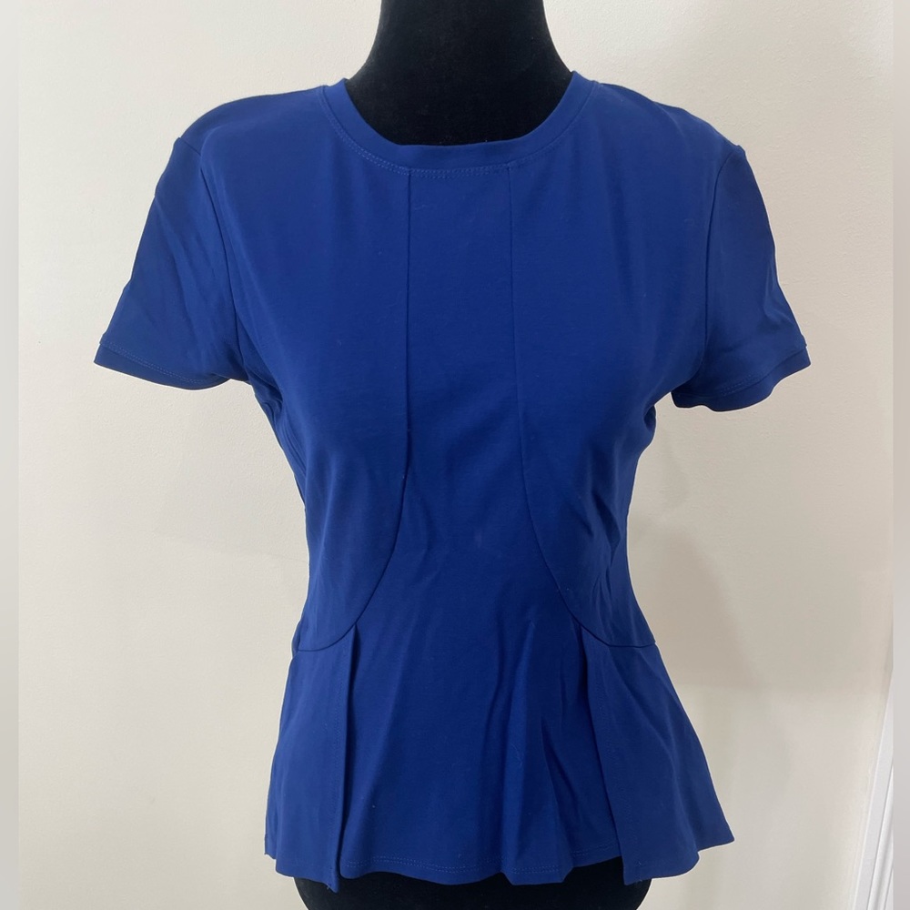 Xs women’s shirt